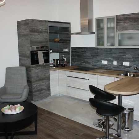 Prater & Center Apartment Mit Eigener Terrasse ウィーン エクステリア 写真
